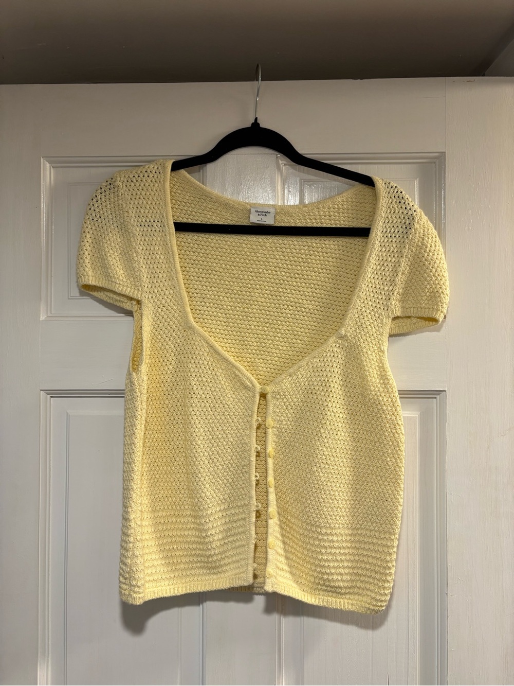 Abercrombie & Fitch Pale Yellow Knit Short Sleeve Cardigan Tee
